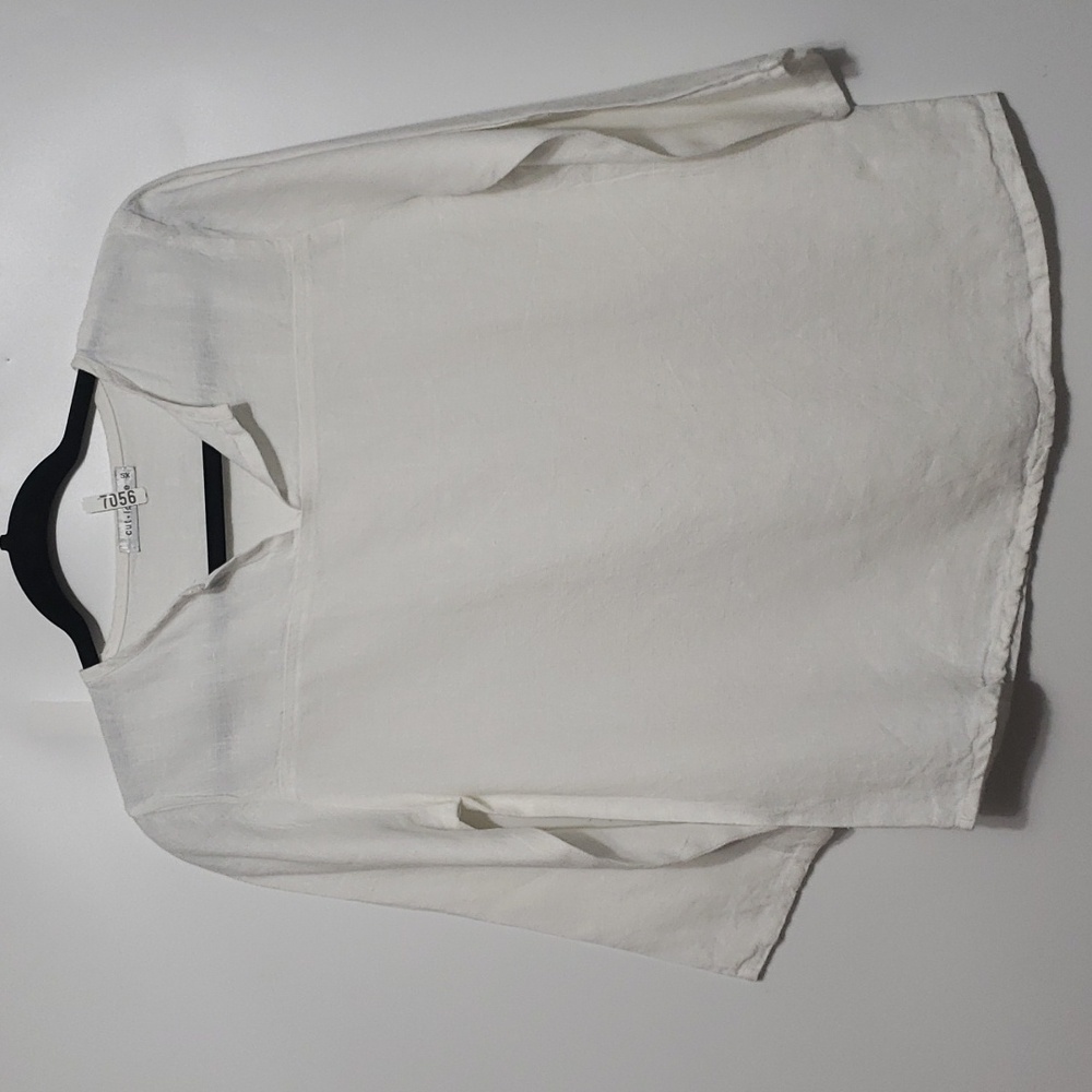 CUT LOOSE 1OO% Linen Top